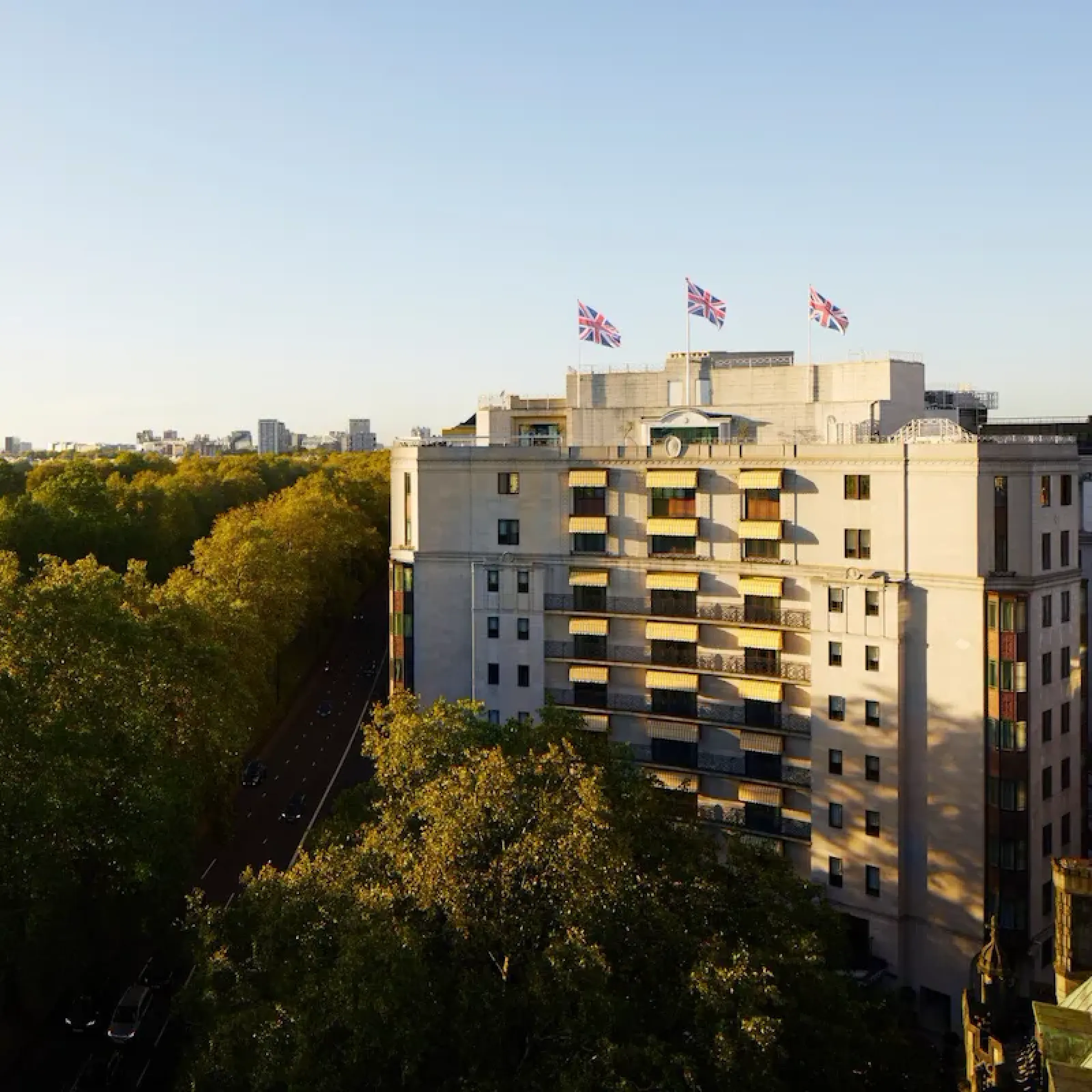 The Ritz London area luxury hotel exterior